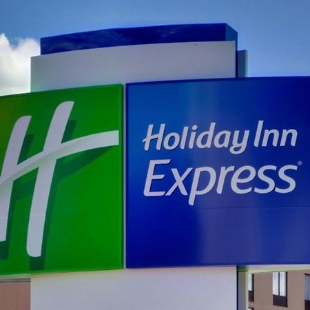 Holiday Inn Express Asheville Woodfin By Ihg Buitenkant foto