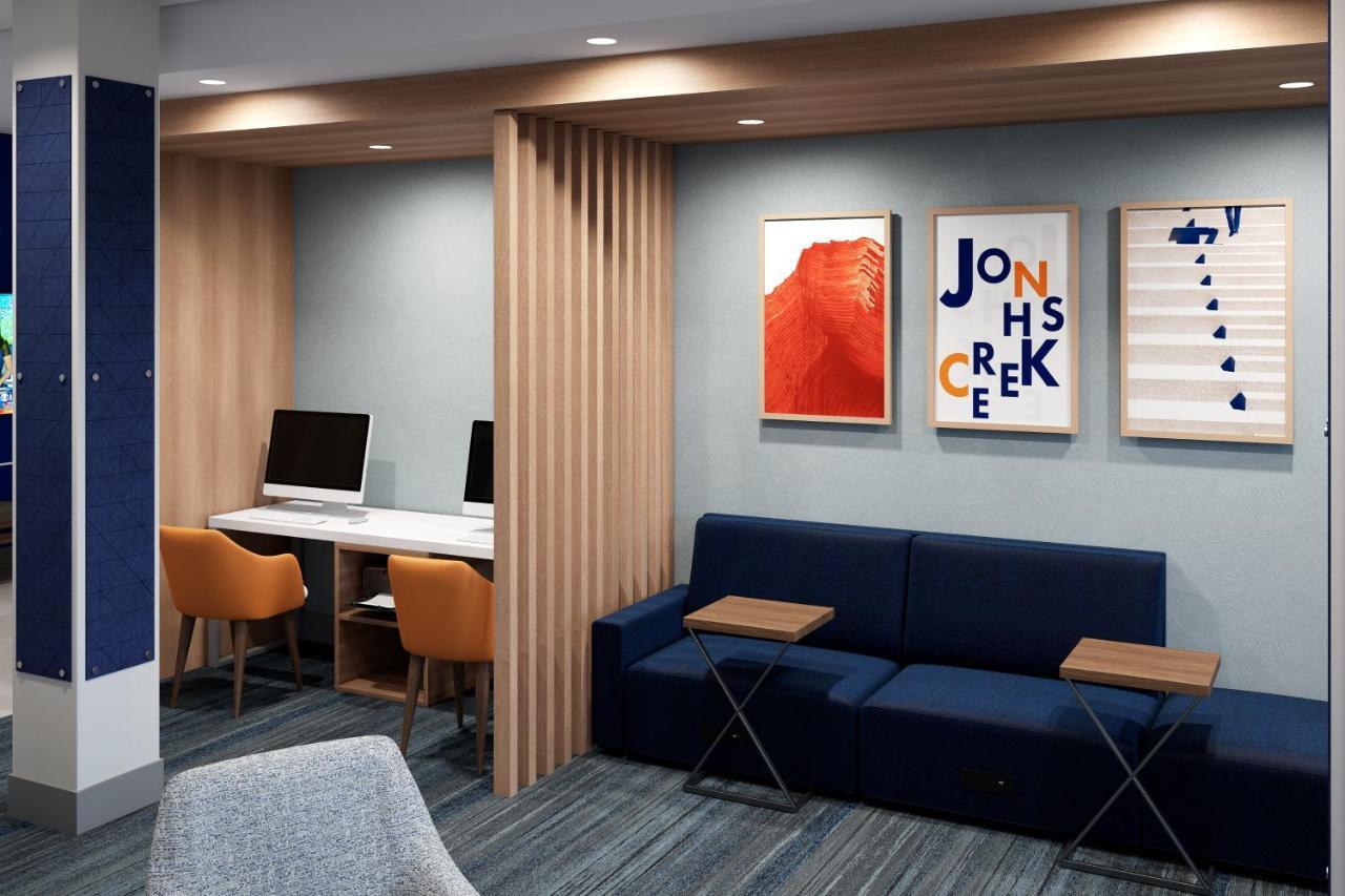 Holiday Inn Express Asheville Woodfin By Ihg Buitenkant foto